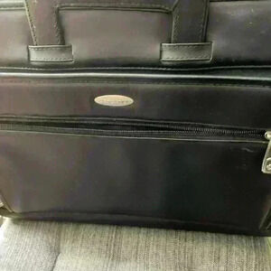Samsonite Black Business Briefcase /Portfolio with handles 15Wx 11h